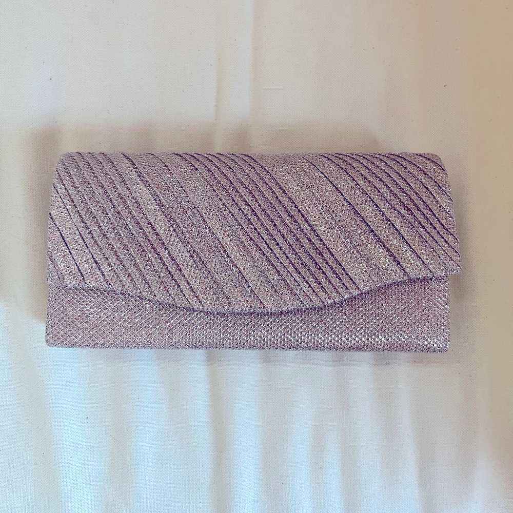 Clutch handbag